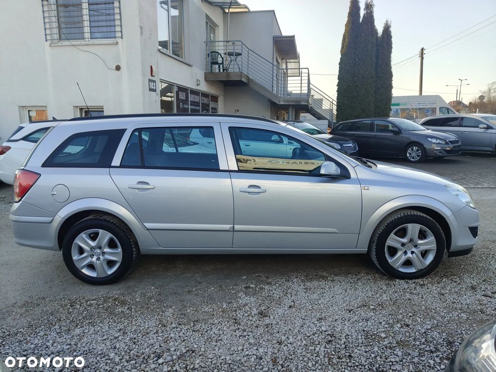 Opel Astra - 8