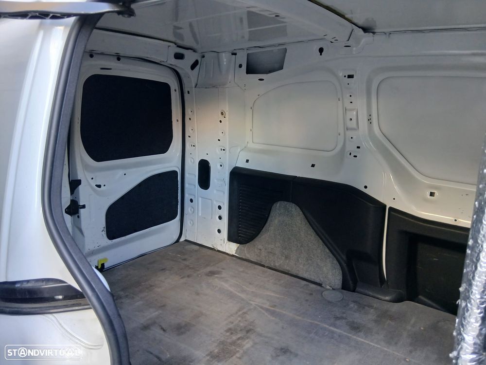 Citroën belingo 1.6 hdi  3l Longa - 10