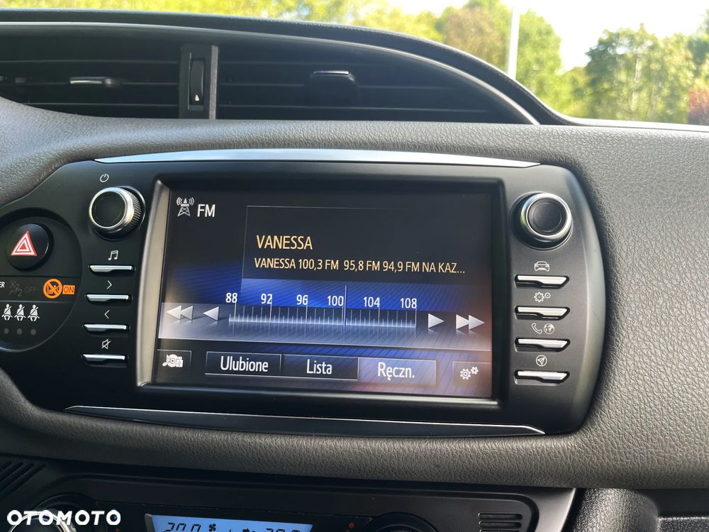 Toyota Yaris ver-hybrid-1-5-vvt--i-comfort - 29