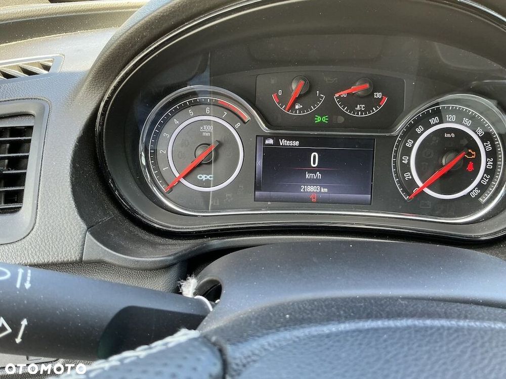 Opel Insignia 2.8 T V6 OPC - 9