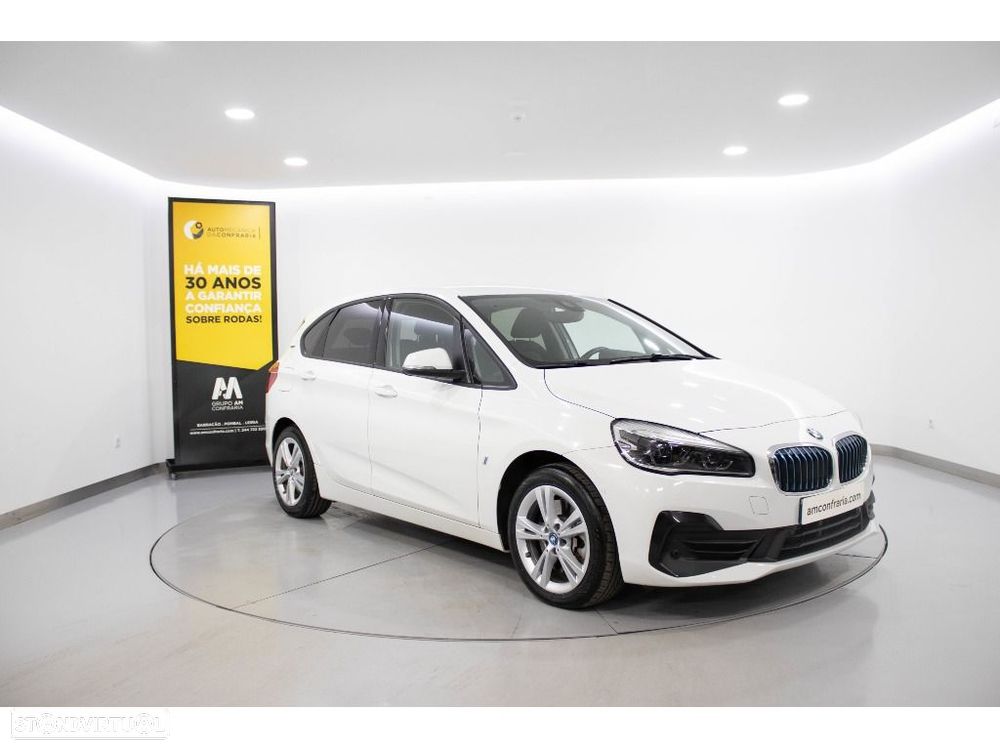 Usado BMW 218 Active Tourer 2018 - 23 680 EUR, 40 312 km - Standvirtual.com
