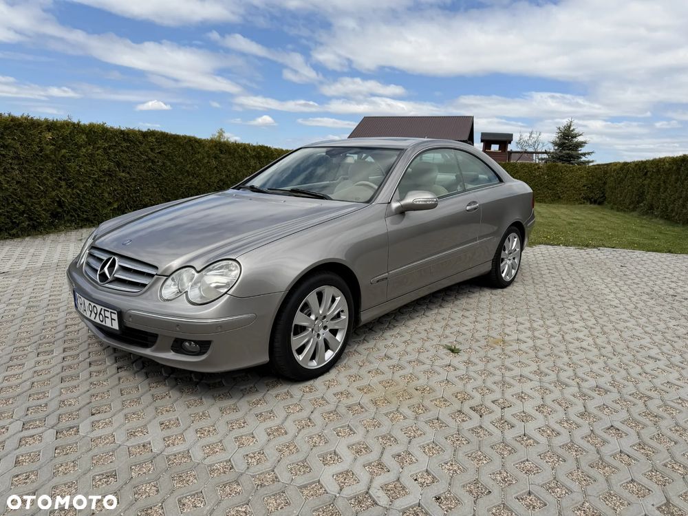 Mercedes-Benz CLK 320 CDI 7G-TRONIC Elegance - 9