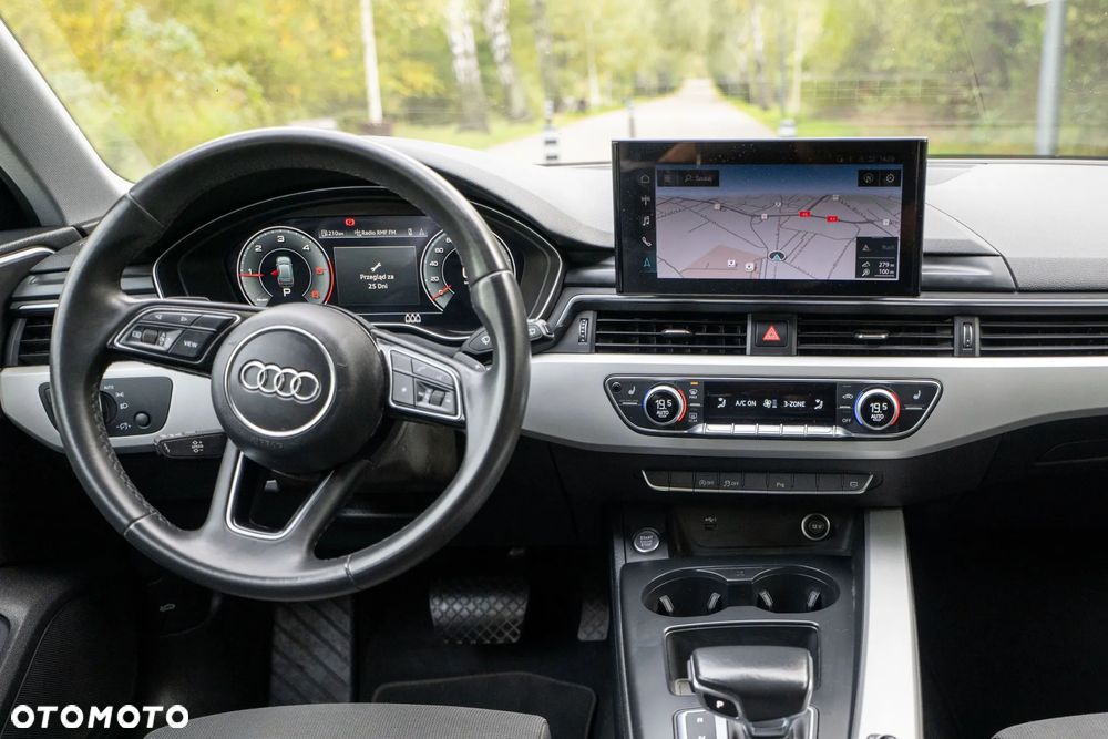 Audi A4 Avant 35 TDI S tronic - 12