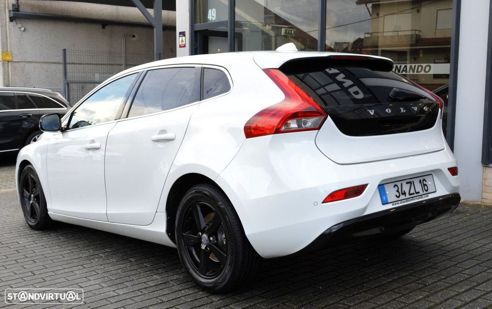 Volvo V40 1.6 D2 Momentum Eco - 2