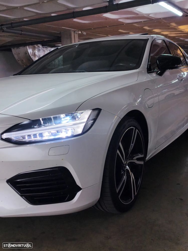 Volvo S90 T8 Twin Engine R-Design AWD (Plug-in Hybrid - 1