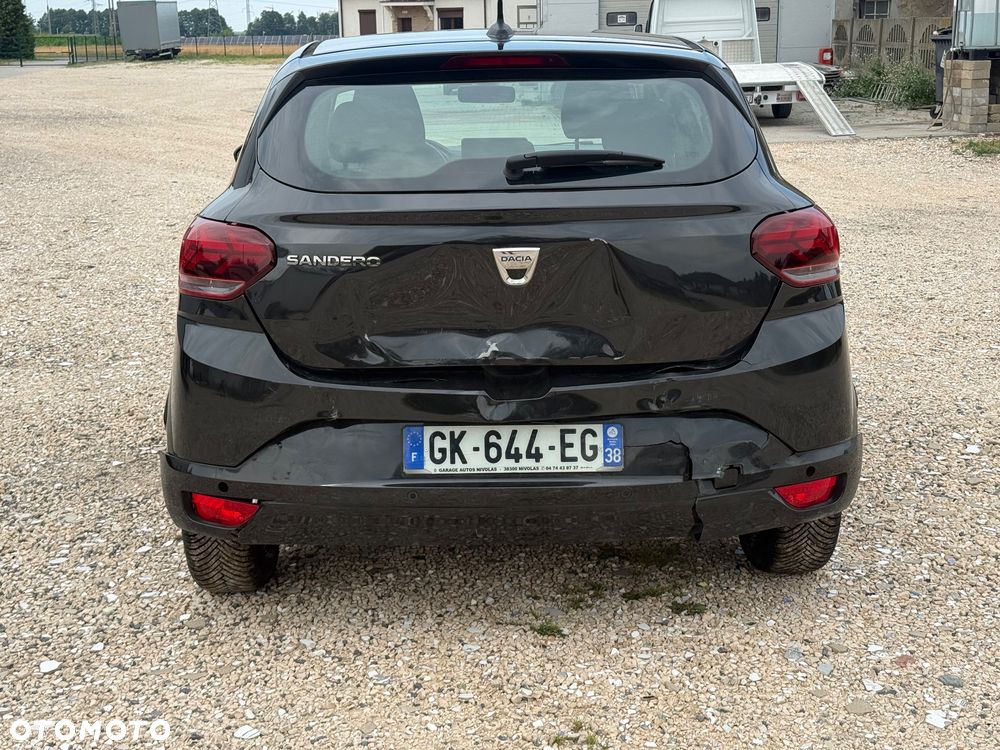 Dacia Sandero - 6
