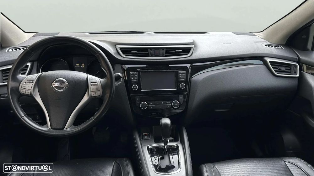 Nissan Qashqai 1.6 dCi Tekna Premium +Xtronic - 11