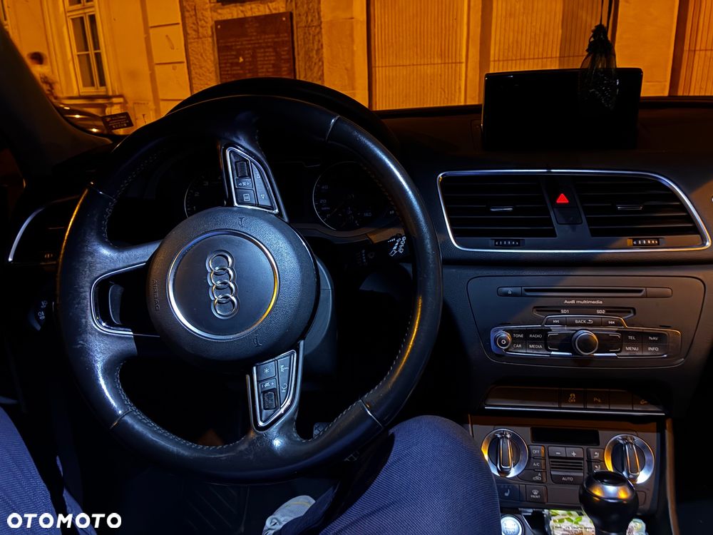 Audi Q3 2.0 TFSI Quattro Sport S tronic - 8