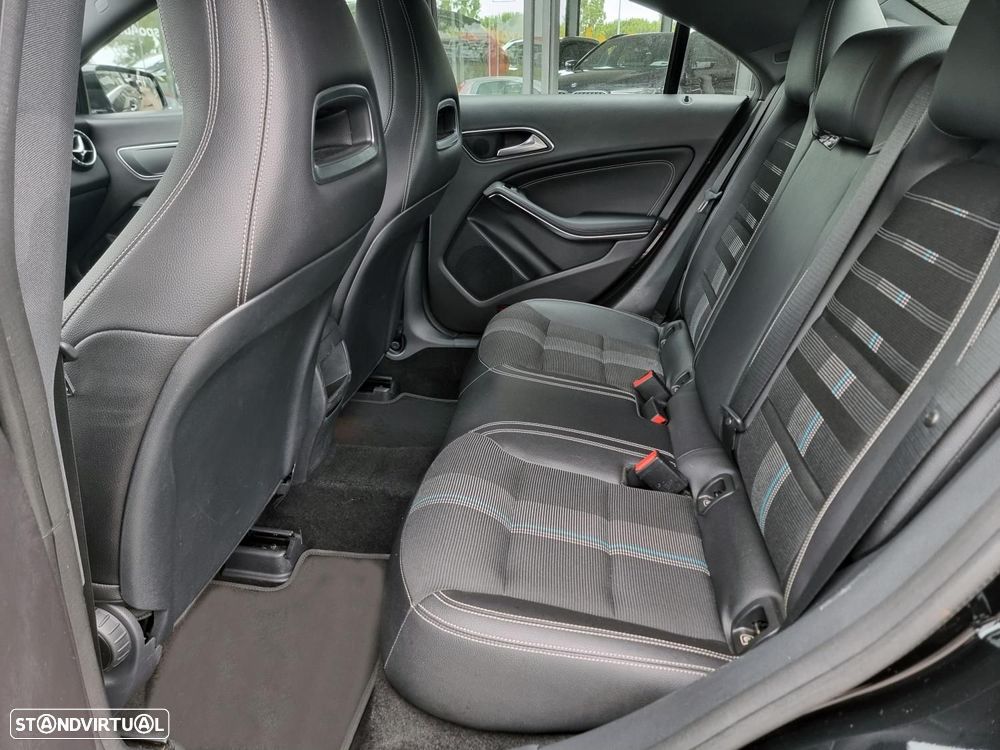 Mercedes-Benz CLA 180 d Urban Aut. - 14