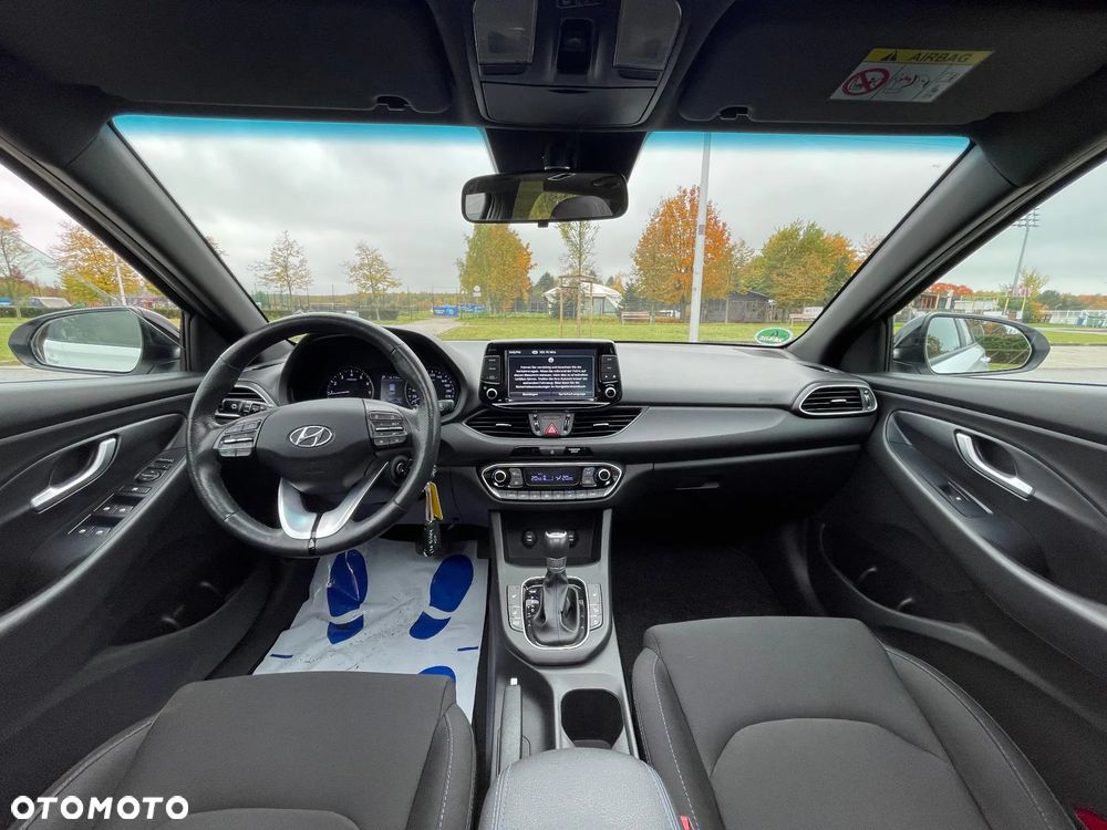 Hyundai i30 1.4 T-GDI DCT Premium - 11