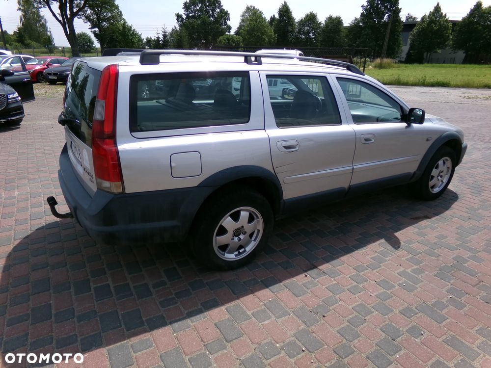 Volvo V70 XC Cross Country 2.4 AWD - 4