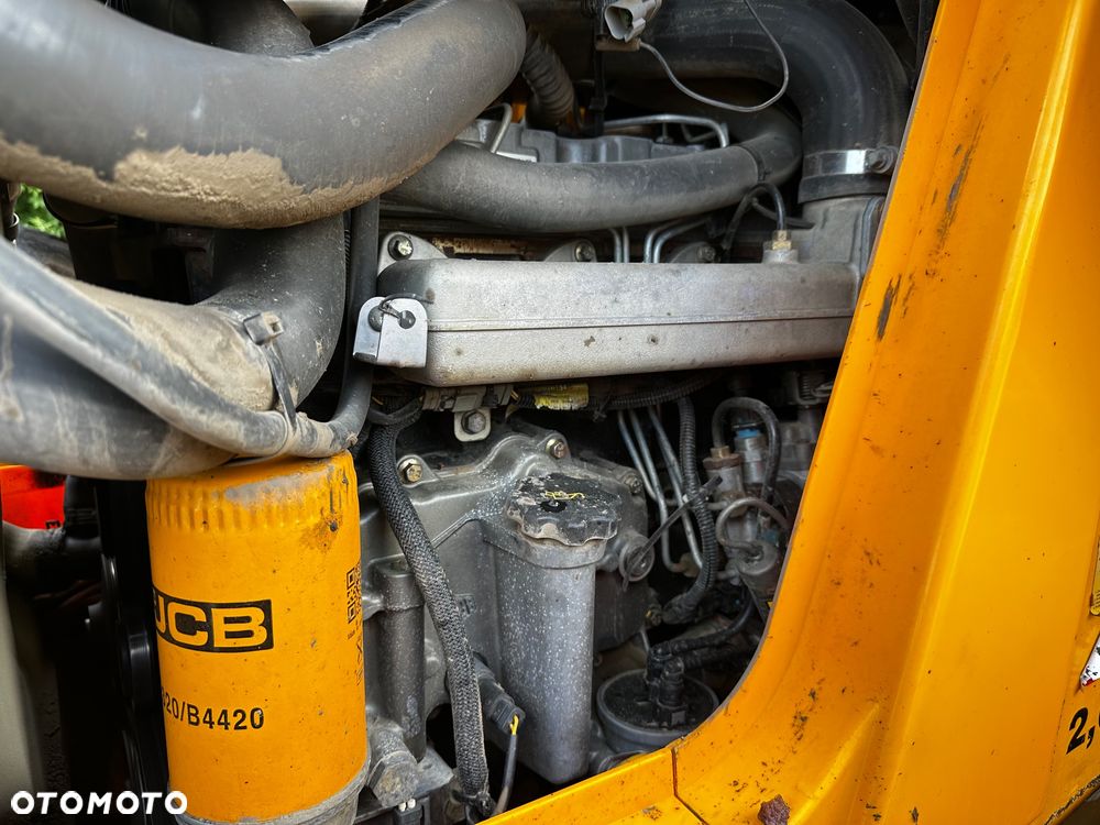 JCB 4cx - 14