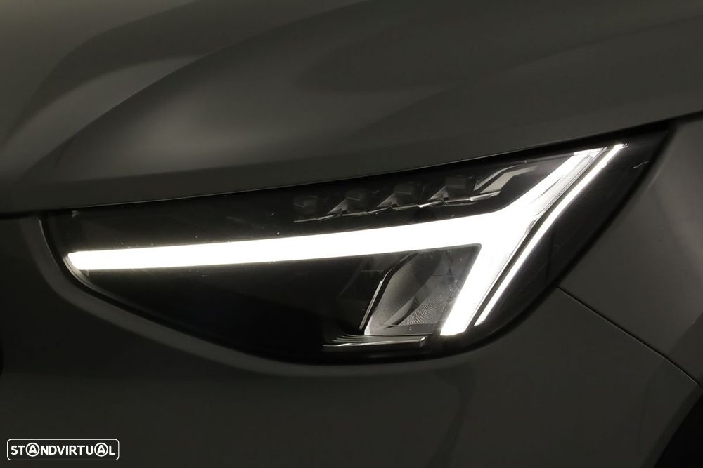 Volvo XC 40 2.0 B3 Essential - 6