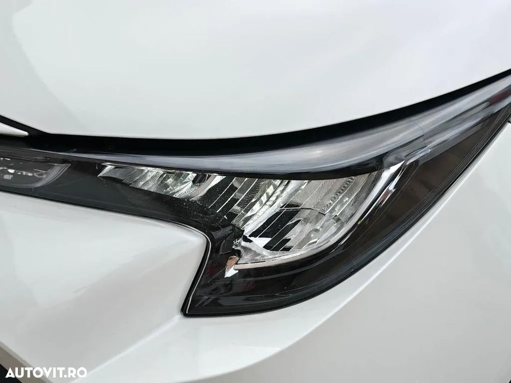 Toyota Corolla 1.8 HSD Dynamic - 26