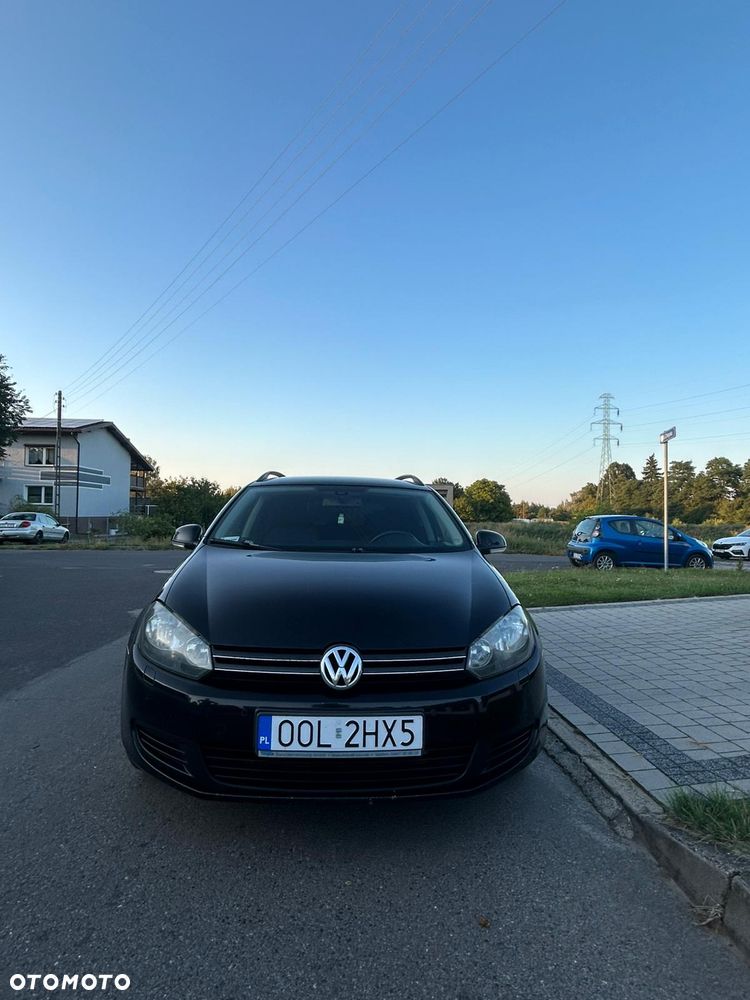 Volkswagen Golf 2.0 TDI DPF MATCH - 1