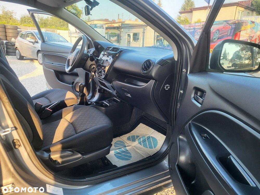 Mitsubishi Space Star - 18