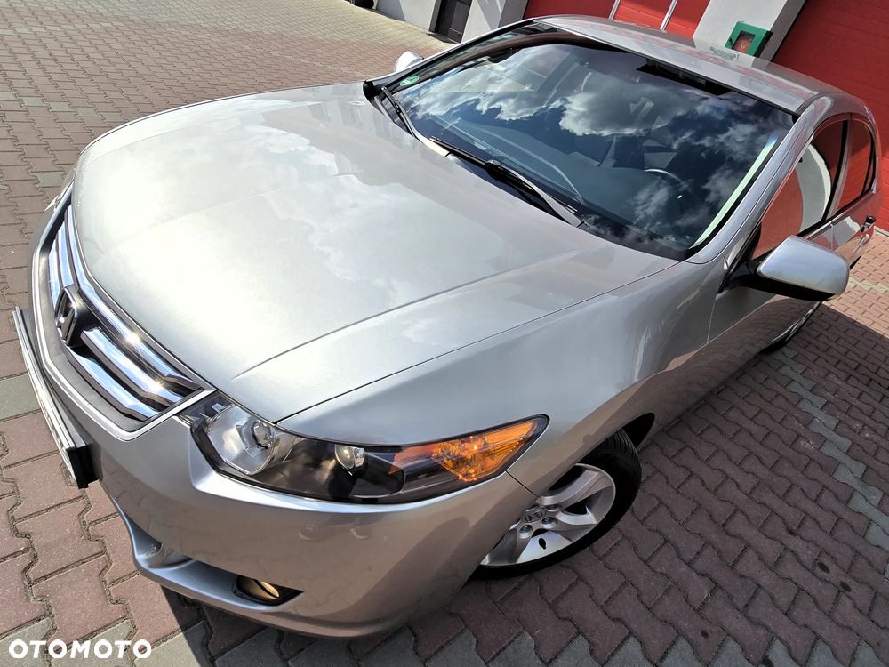 Honda Accord 2.0 Elegance 50 Jahre Edition - 3