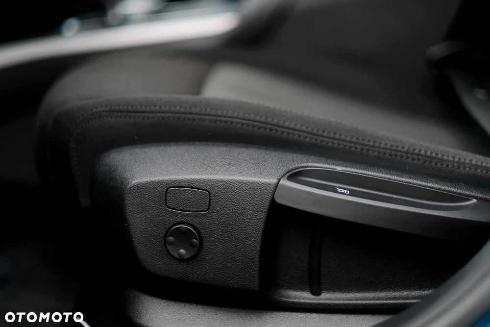 BMW Seria 1 118i Advantage - 35
