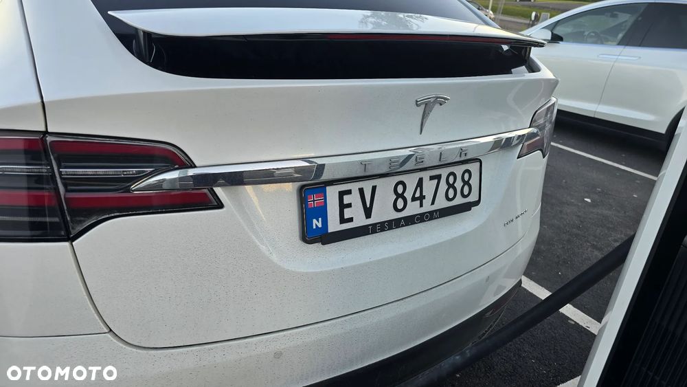 Tesla Model X Long Range - 7