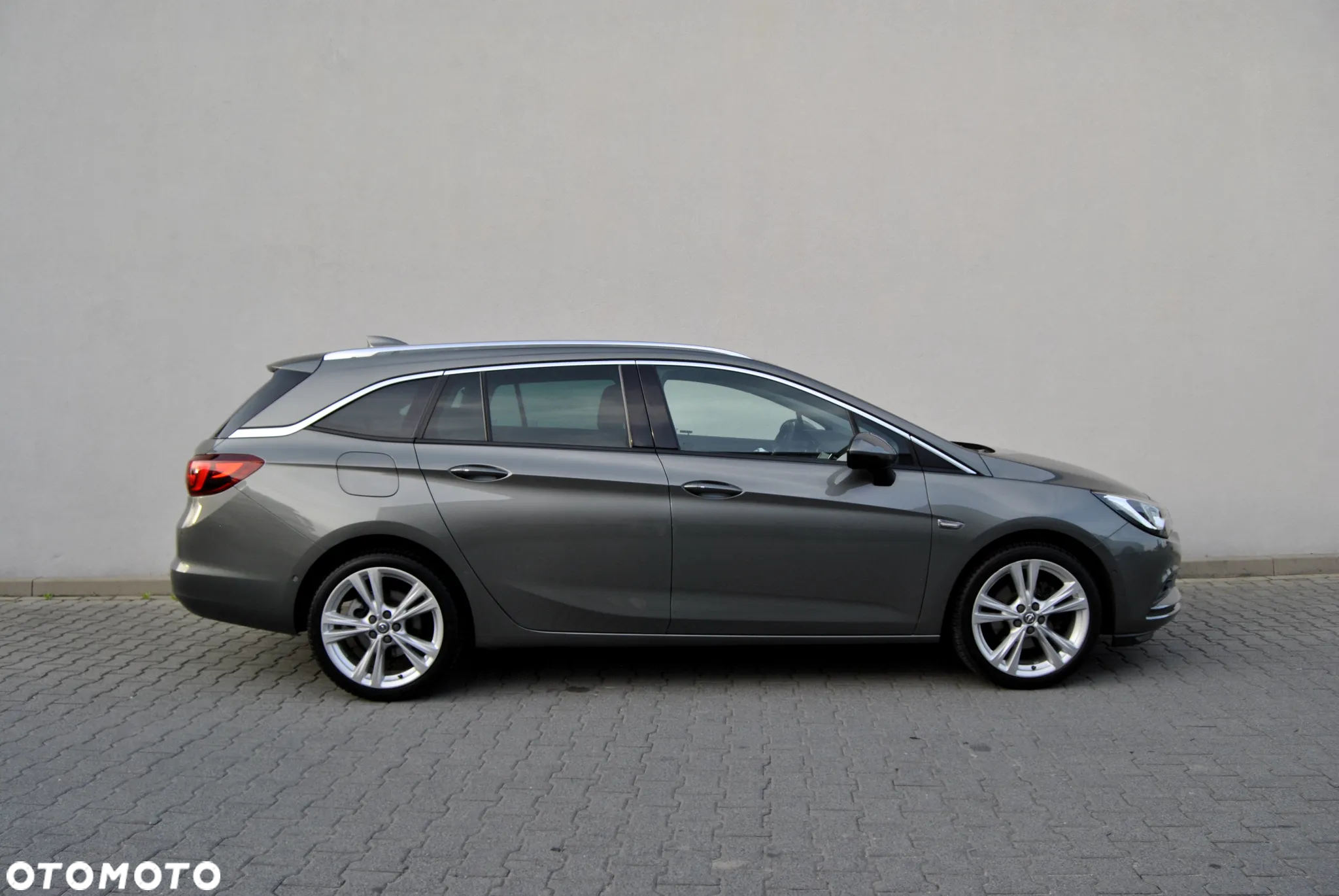 Opel Astra 1.6 BiTurbo D Start/Stop Sports Tourer Ultimate - 7