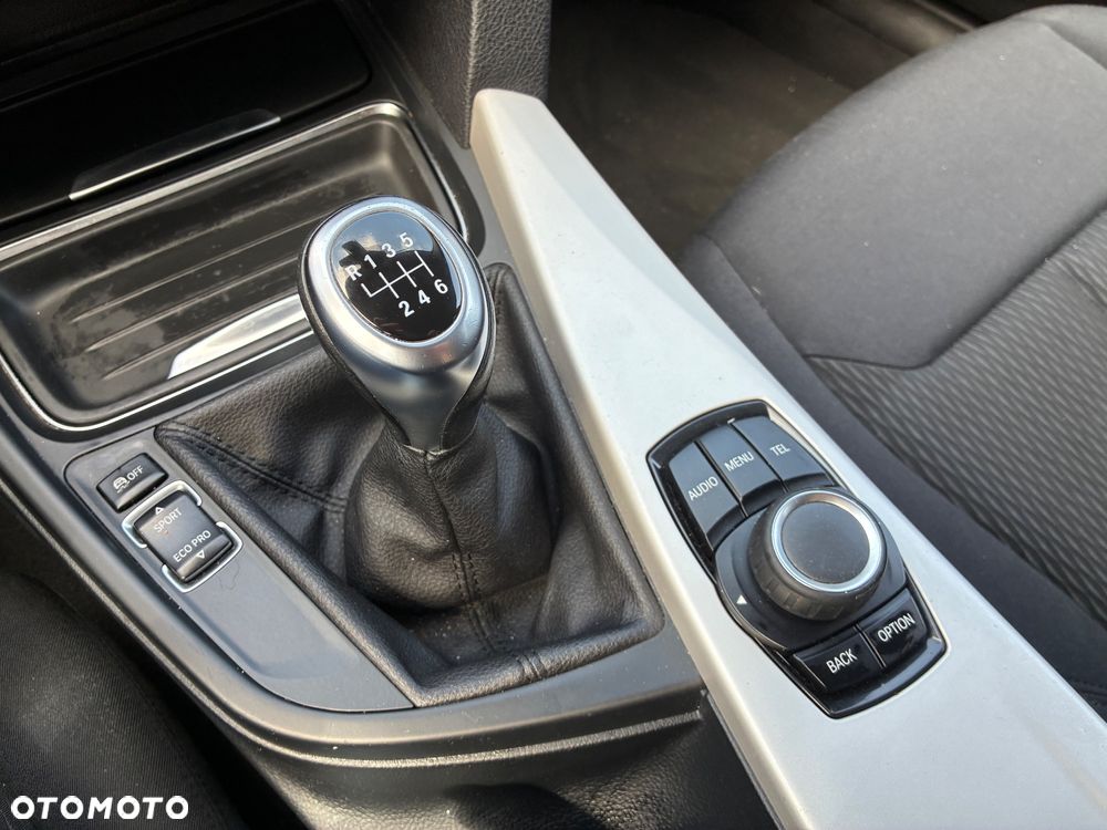 BMW Seria 3 316d Advantage - 18