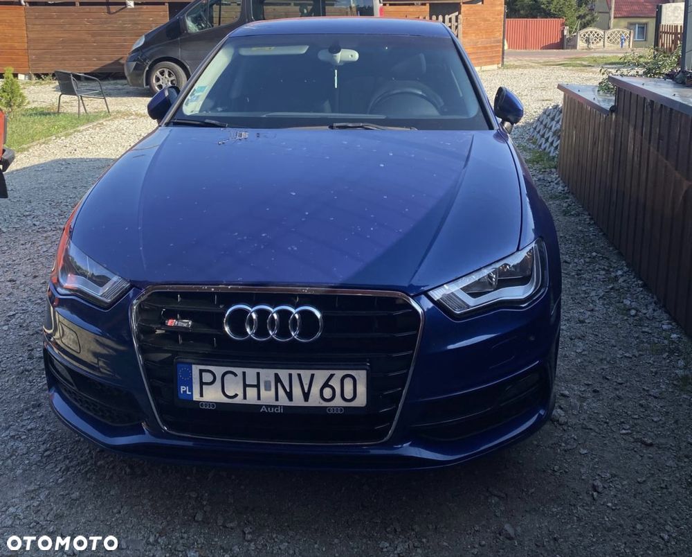 Audi A3 Sportback - 1