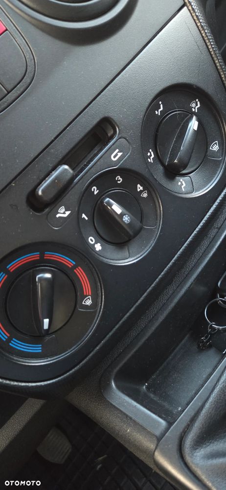 Fiat Fiorino - 15
