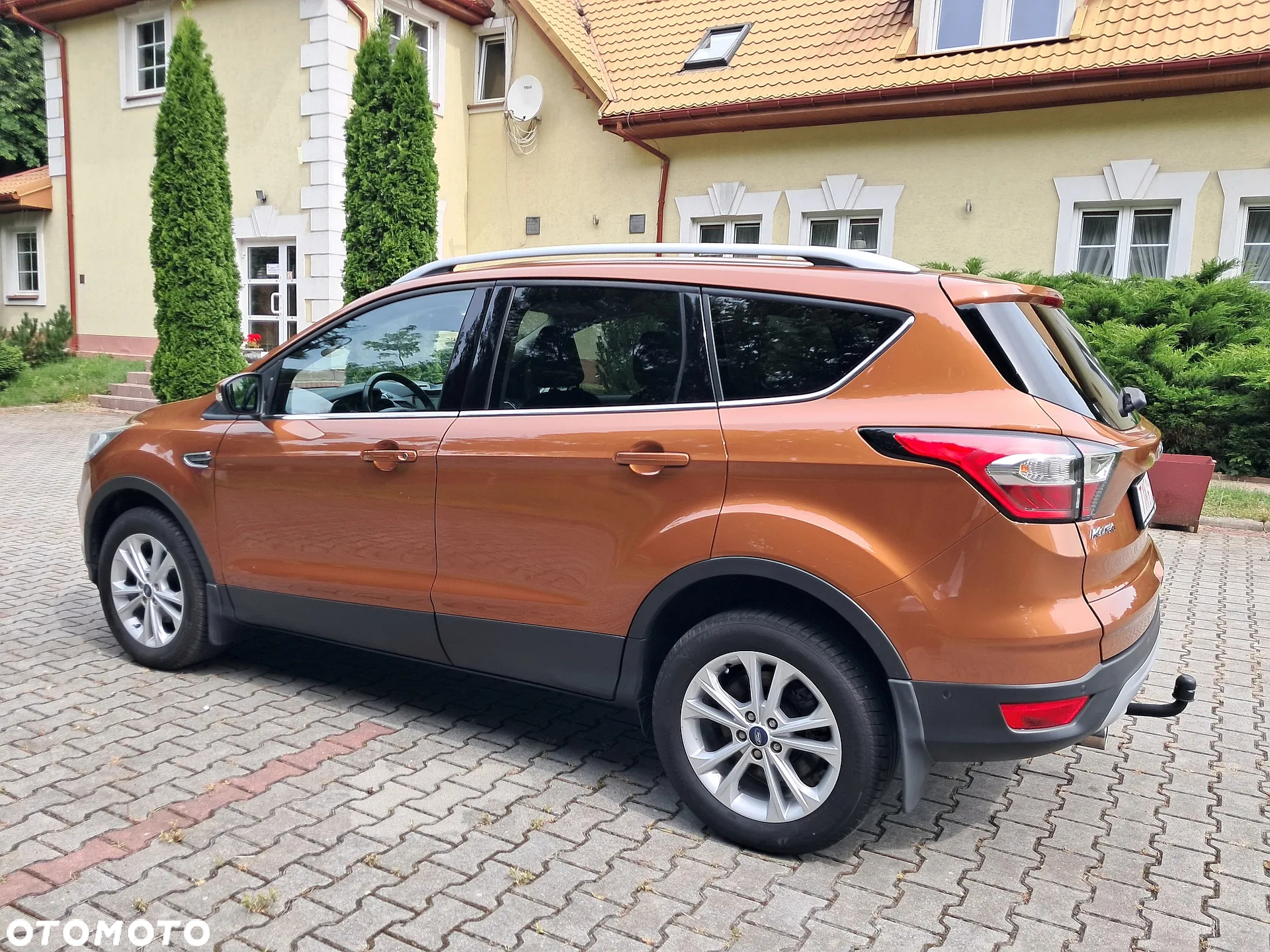 Ford Kuga 1.5 EcoBoost 2x4 Titanium - 8
