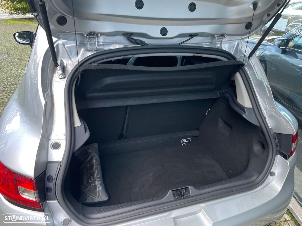 Renault Clio 1.5 dCi Limited EDition - 13