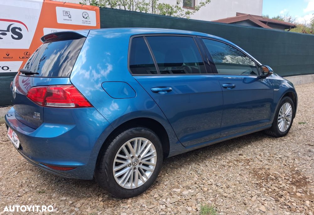 Volkswagen Golf 1.2 TSI BlueMotion Technology Cup - 12