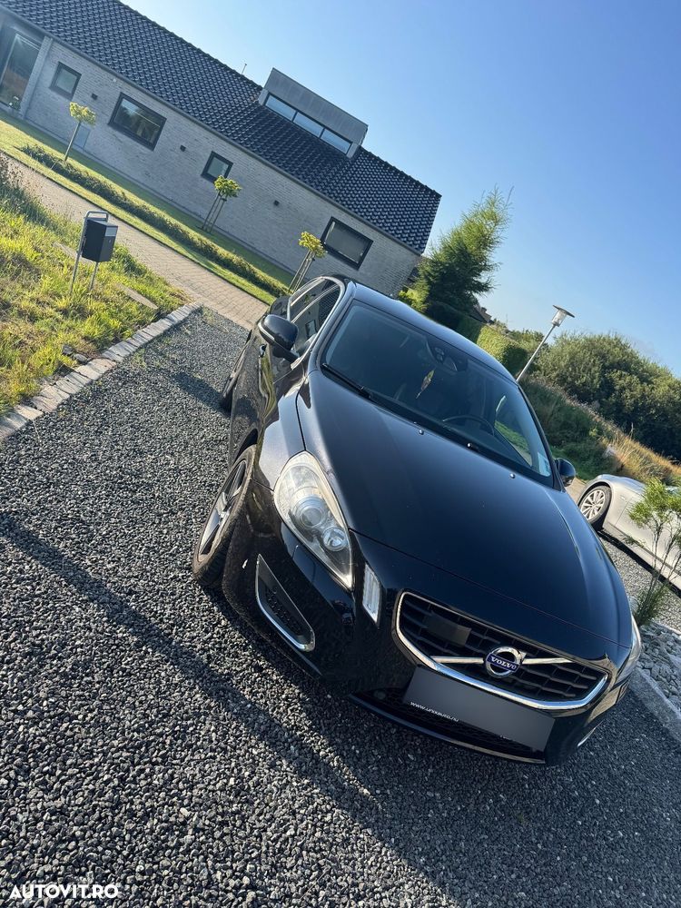 Volvo V60 D5 Geartronic Summum - 12
