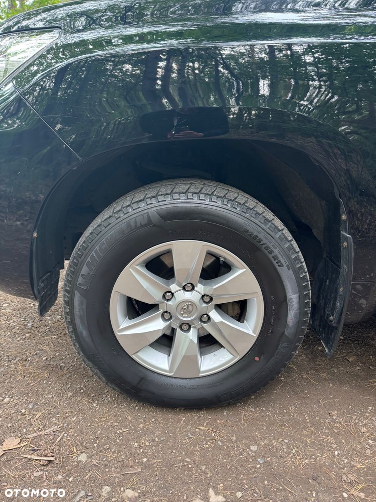Toyota Land Cruiser LC 2.8 D-4D Prado - 24