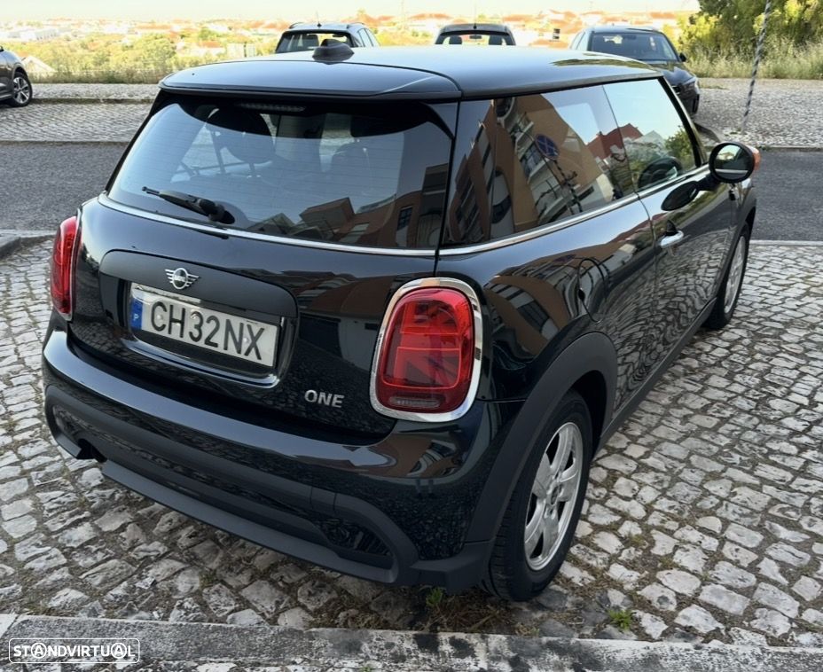 MINI 3 Portas One Essential - 3