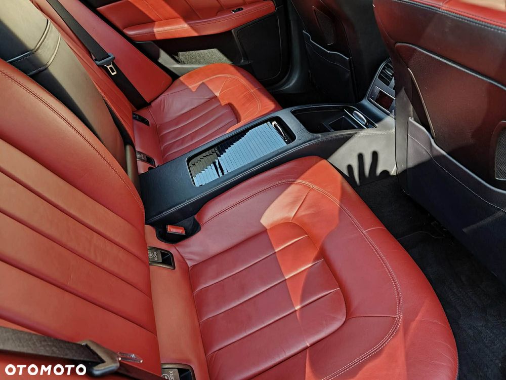 Mercedes-Benz CLS 500 4-Matic BlueEff - 15