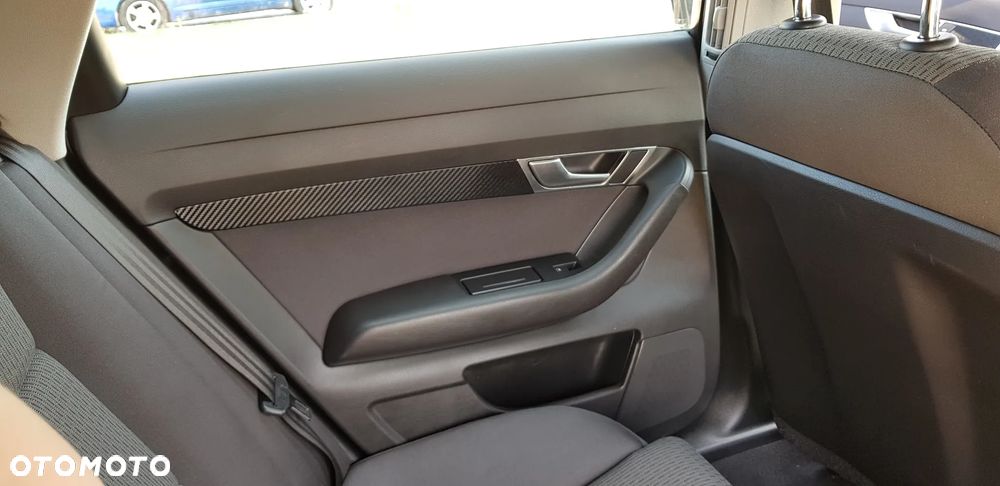 Audi A6 Avant 2.0 TFSI multitronic - 14