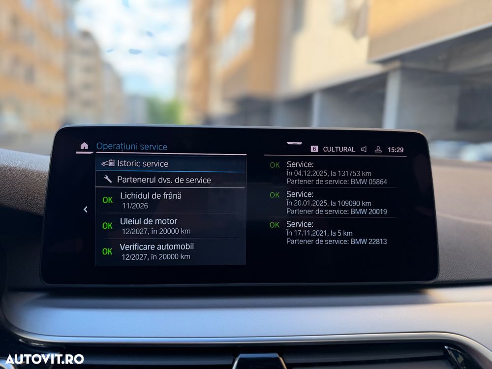 BMW Seria 5 530e xDrive Aut. Luxury Line - 11