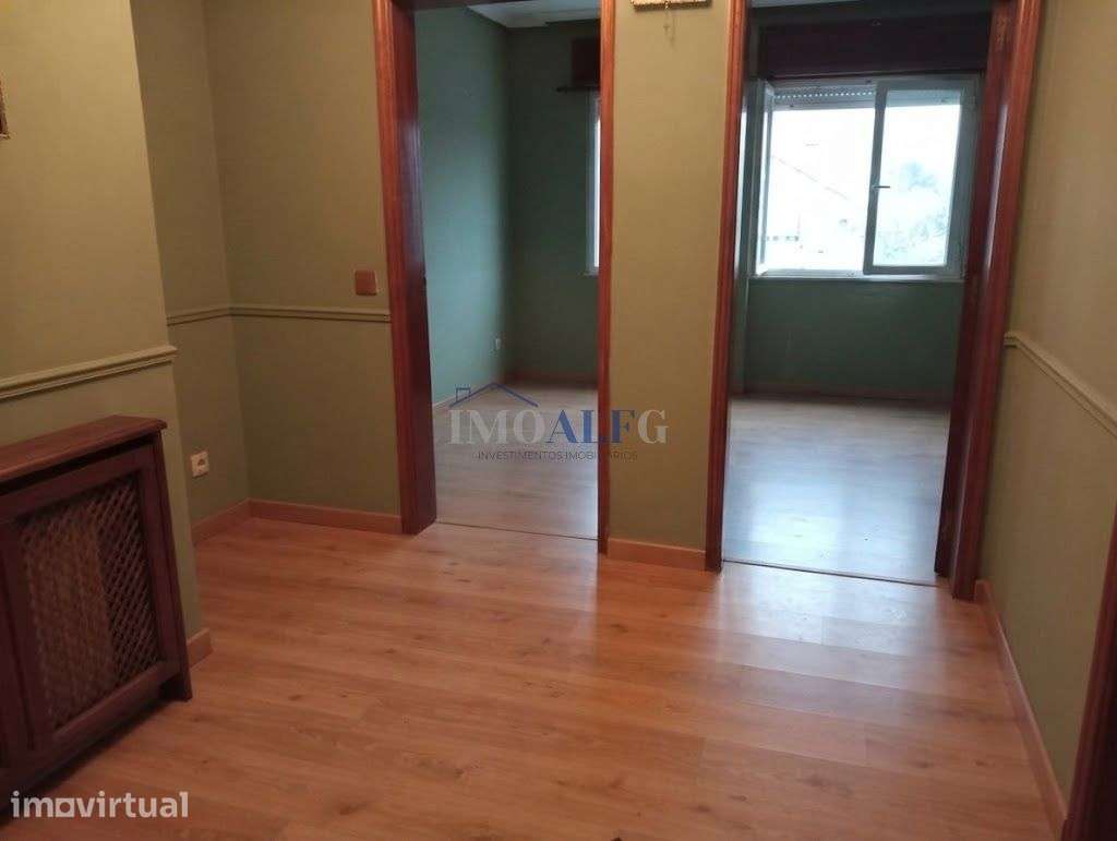 Apartamento T2 no centro Montijo, junto a escolas - Grande imagem: 5/10