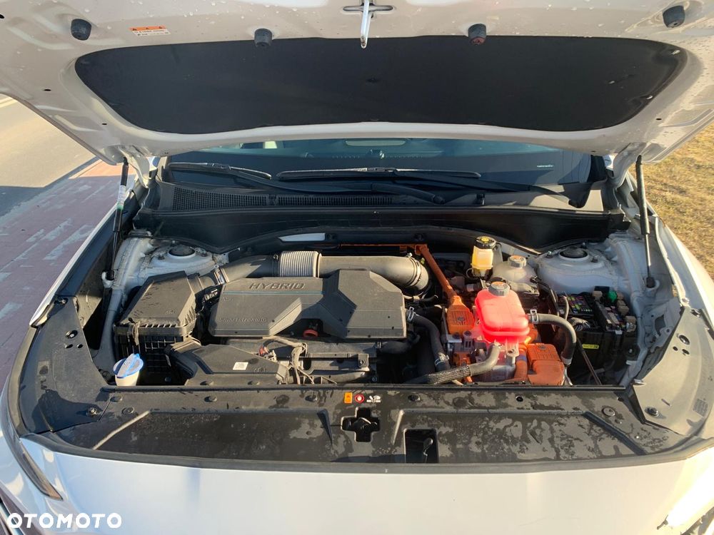 Hyundai Santa Fe 1.6 HEV 2WD 6-Sitzer Signature - 10