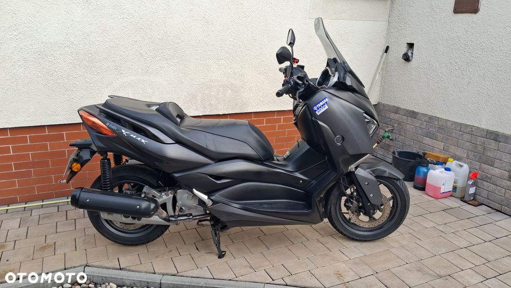 Yamaha X-max - 1