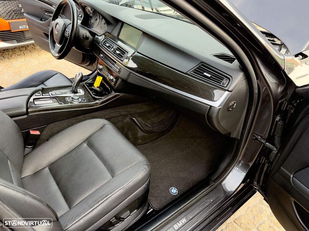 BMW 520 d Aut. Luxury Line - 54