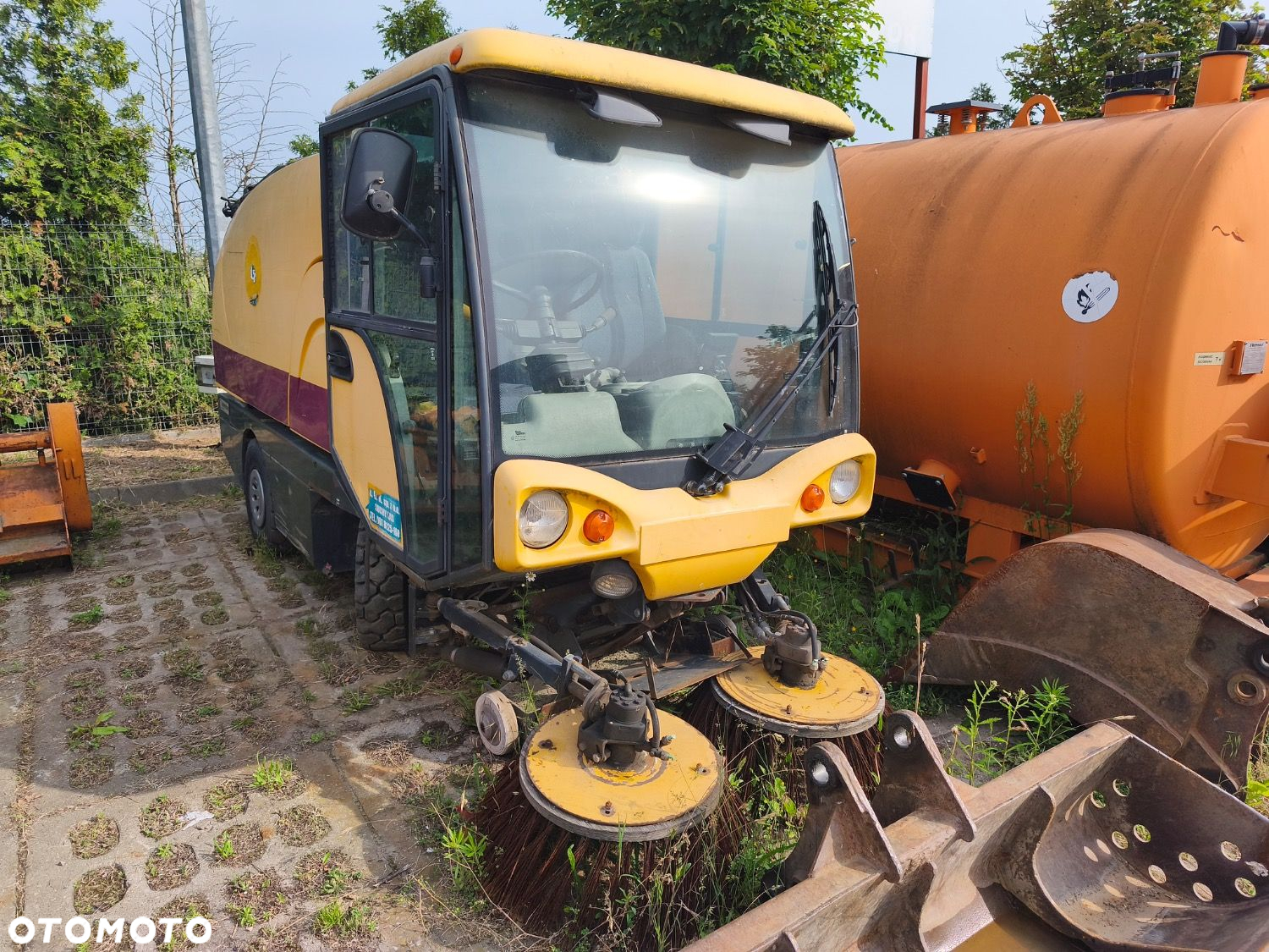 MIKANN 142A 101T - 3