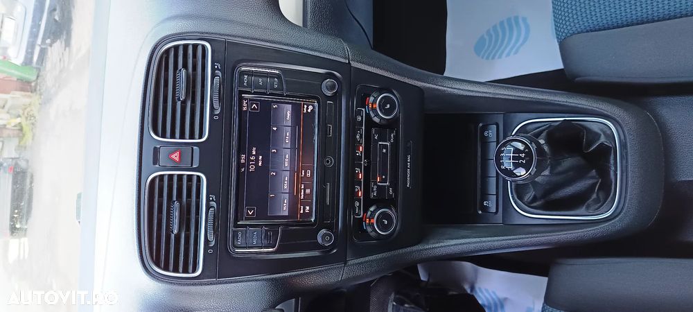 Volkswagen Golf 1.6 TDI 4Motion BlueMotion Technology Comfortline - 27