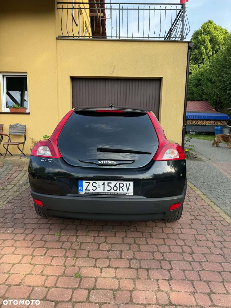Volvo C30 2.0D Momentum - 6