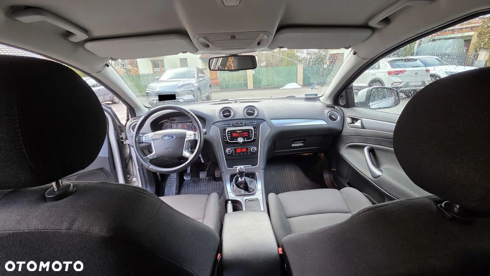 Ford Mondeo 1.6 T Titanium - 8