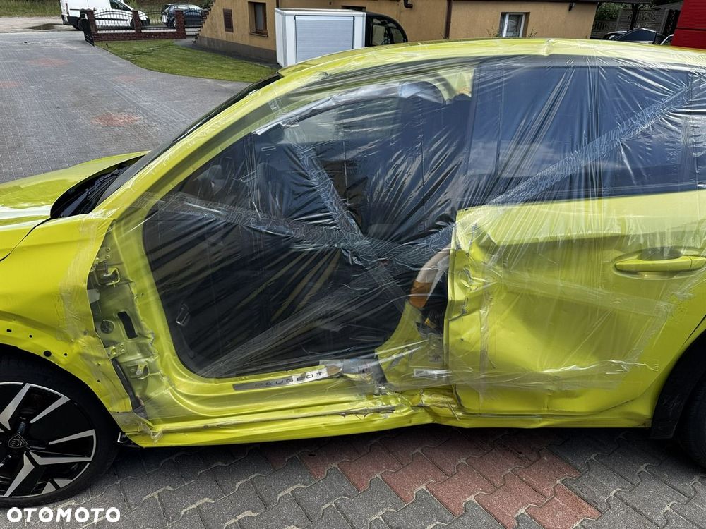 Peugeot 208 Hybrid 100 e-DSC6 GT - 4