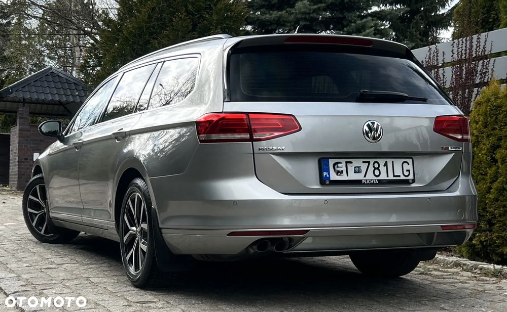 Volkswagen Passat 1.8 TSI BMT Comfortline - 2