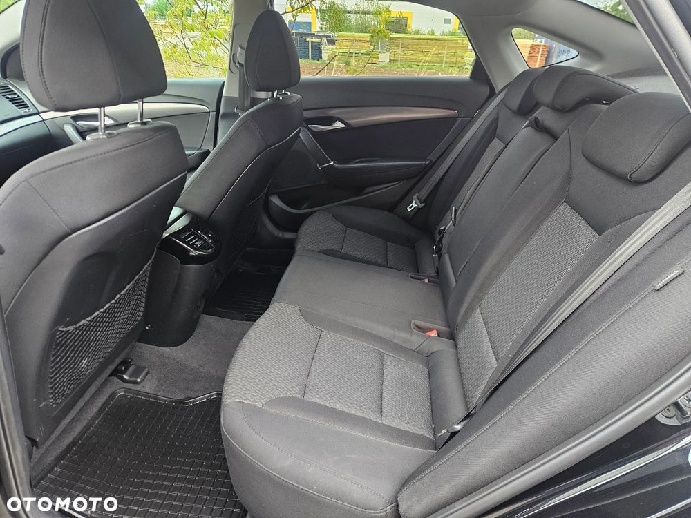 Hyundai i40 2.0 GDI Premium - 25