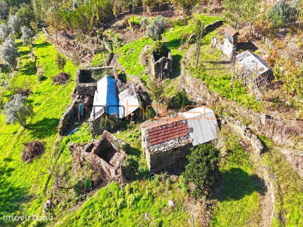 Quinta Isolada com Margem de Rio e Potencial de Eco-Retiro - Arouca - Grande imagem: 5/50