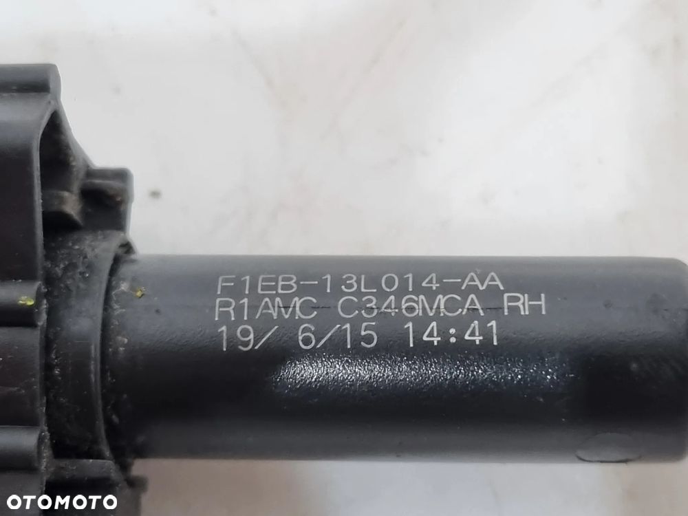 FORD FOCUS MK3 LIFT SPRYSKIWACZ LAMPY LEWY PRAWY F1EB-13L015-AA  F1EB-13L014-AA - 7