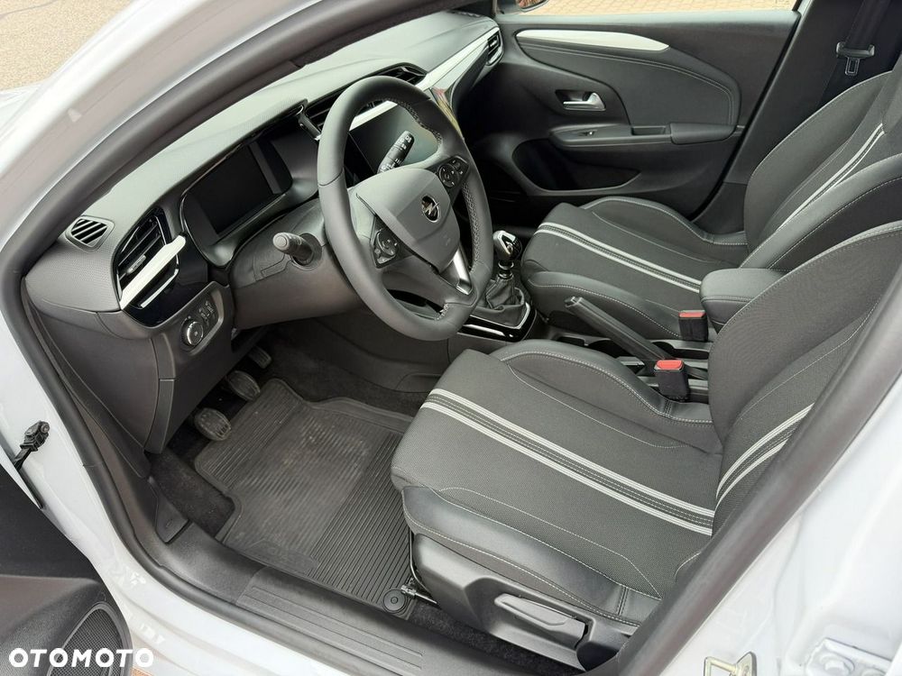 Opel Corsa 1.2 T GS S&S - 29